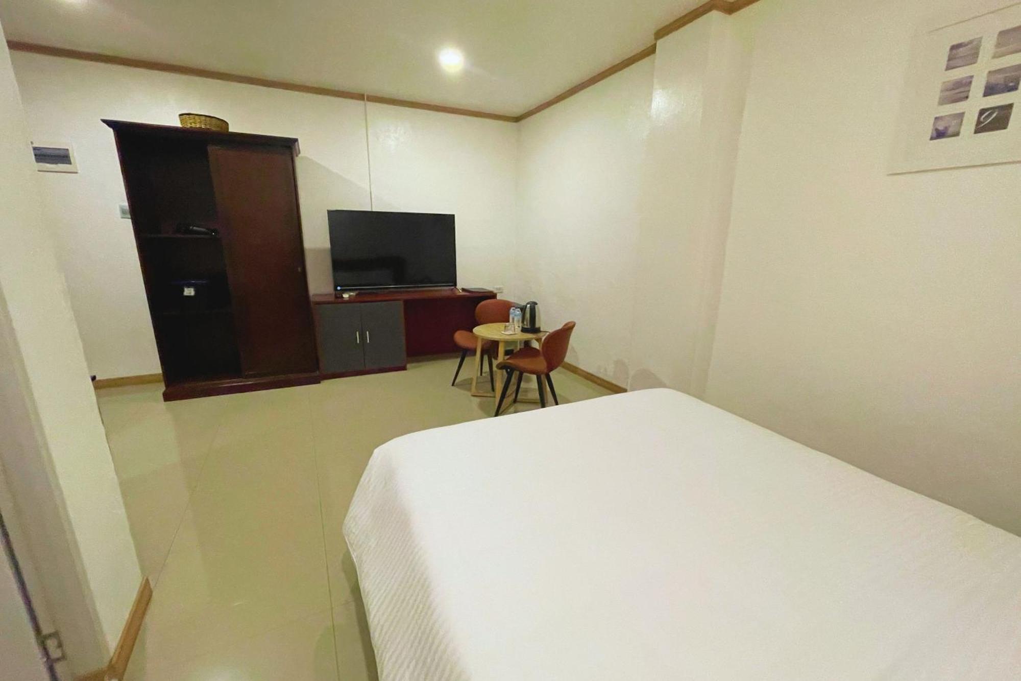 Hotel Halo Angeles City Quarto foto