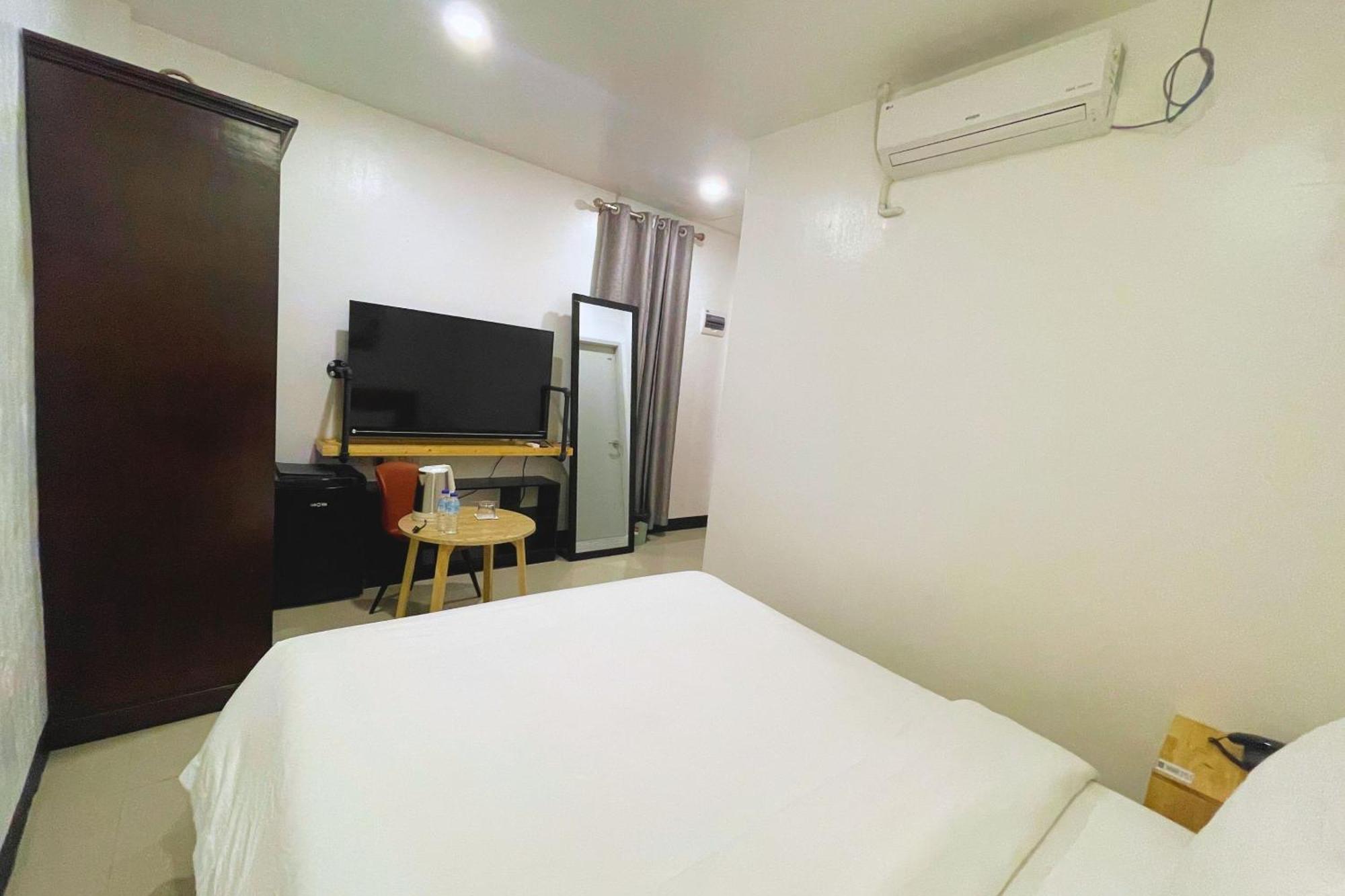 Hotel Halo Angeles City Quarto foto