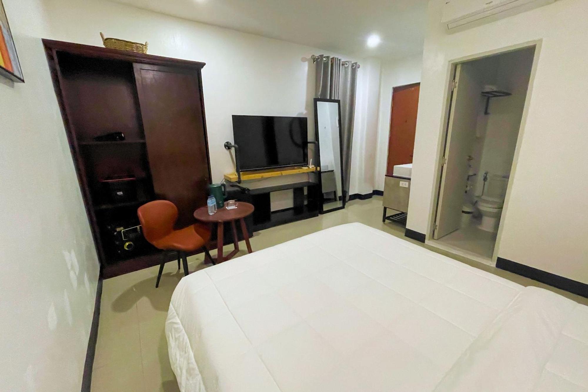 Hotel Halo Angeles City Quarto foto