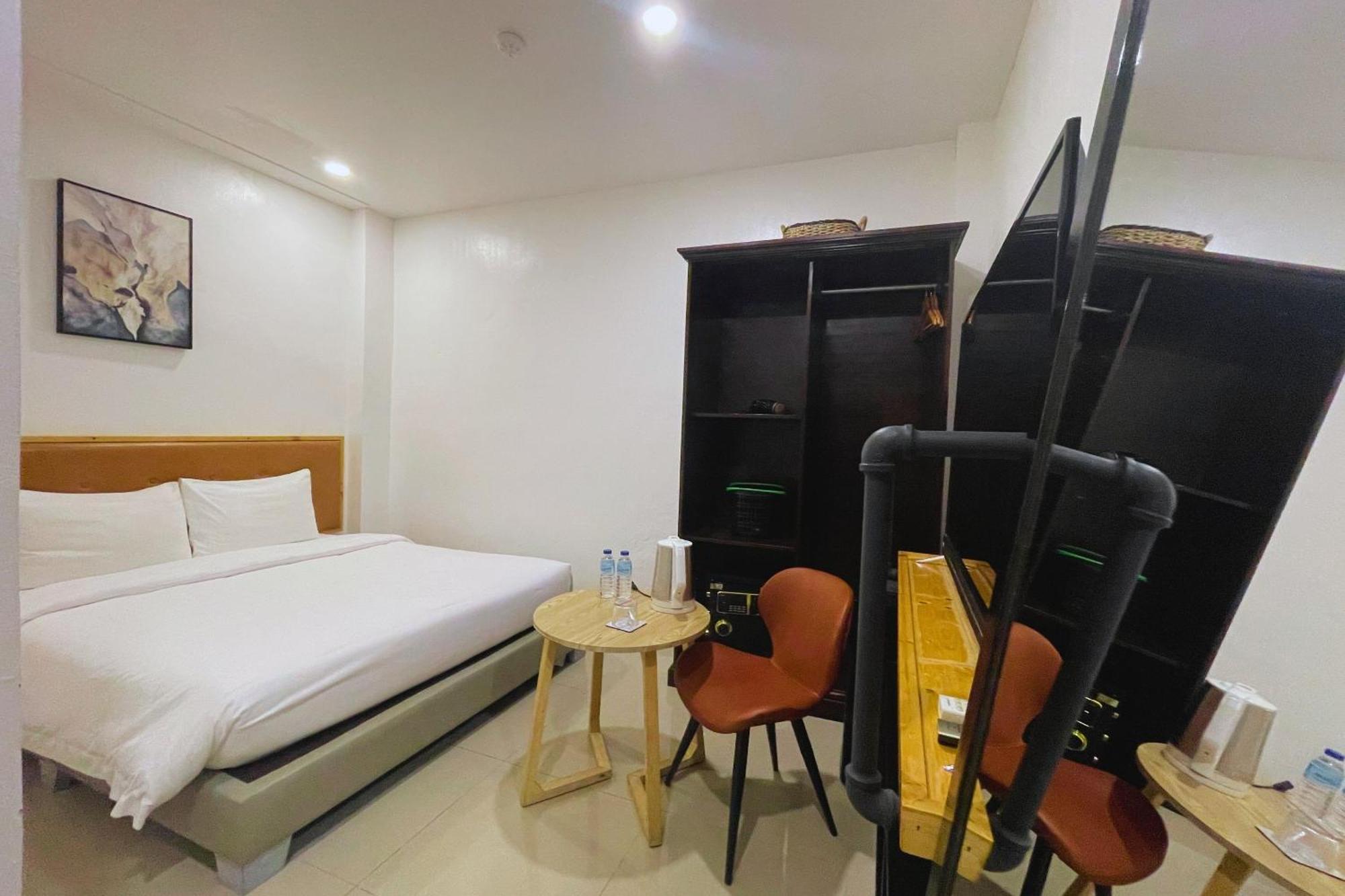 Hotel Halo Angeles City Quarto foto